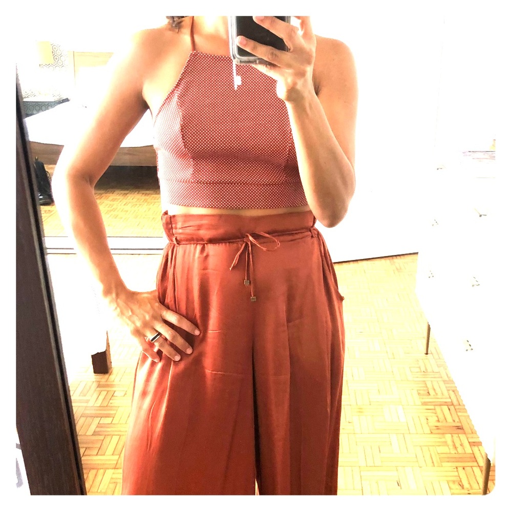 Tan dotted cross back crop